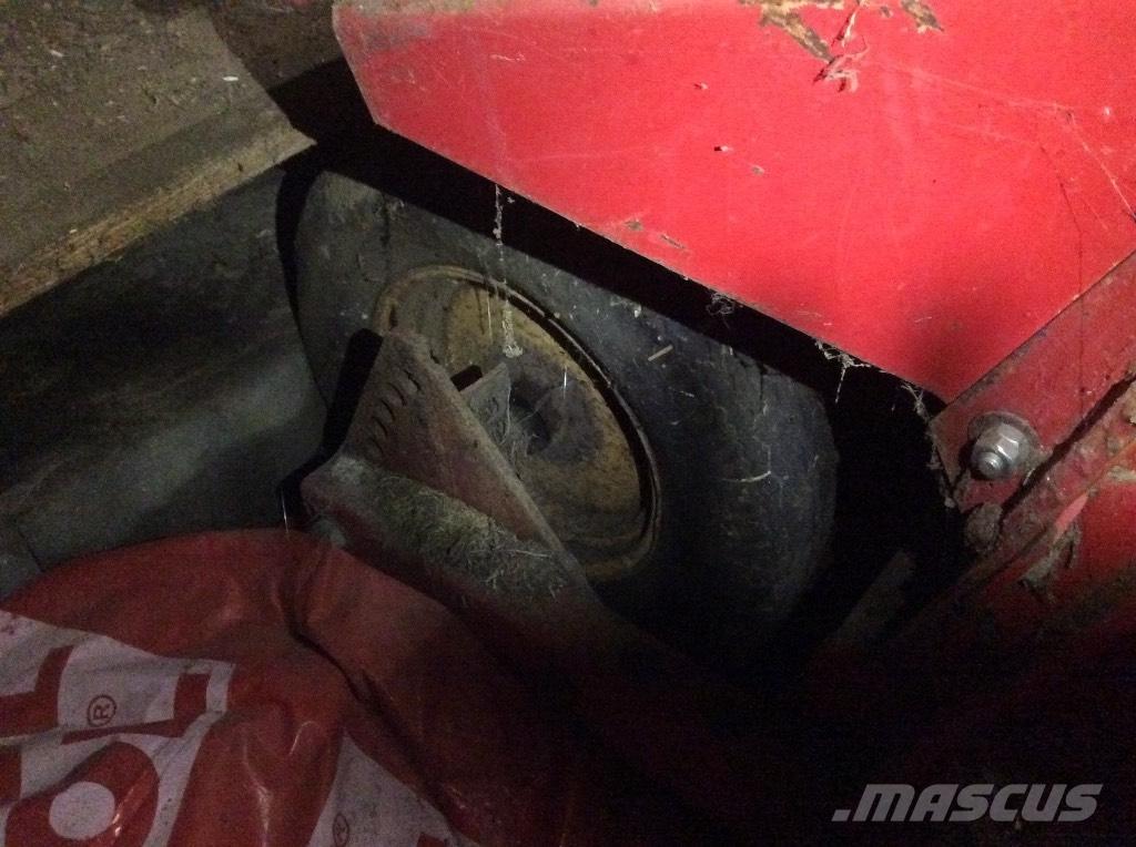 Taarup SKT 210 其他根茎作物收获机械