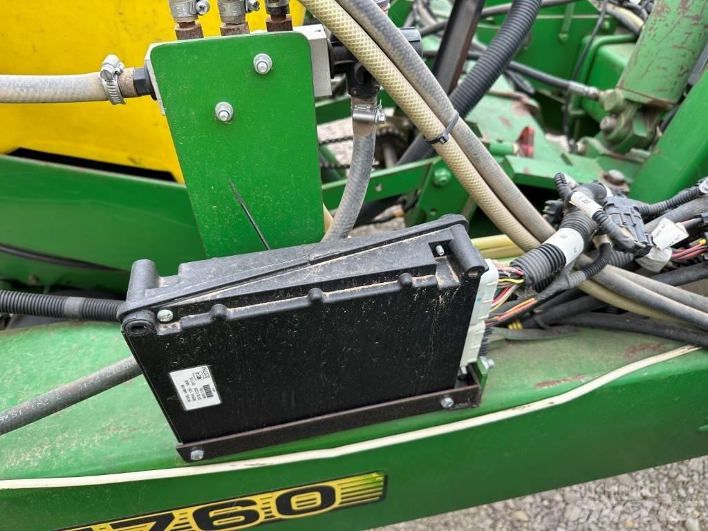 John Deere 1760 种植机