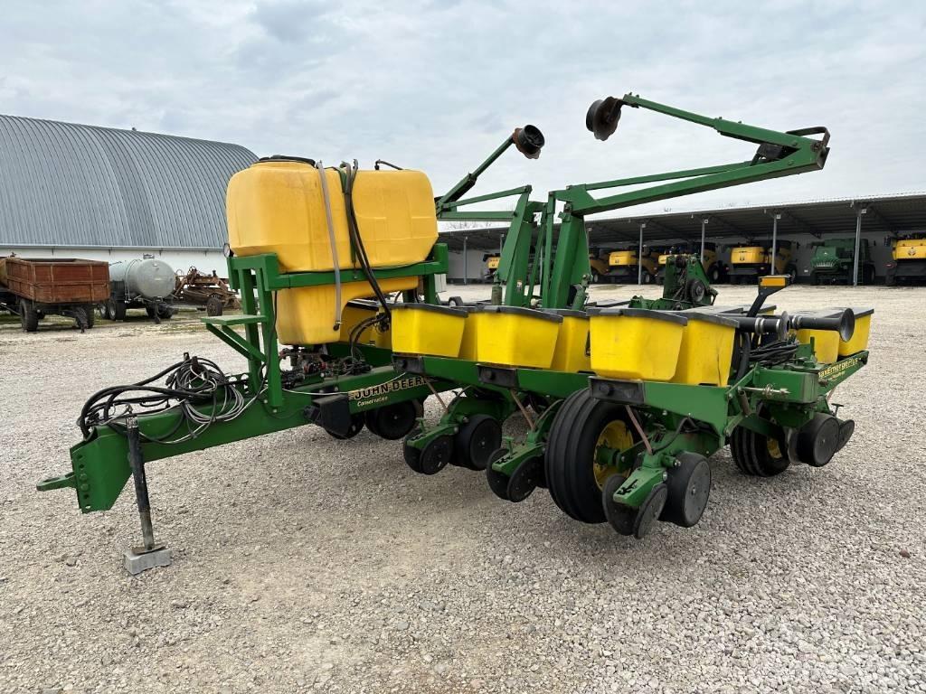John Deere 1760 种植机