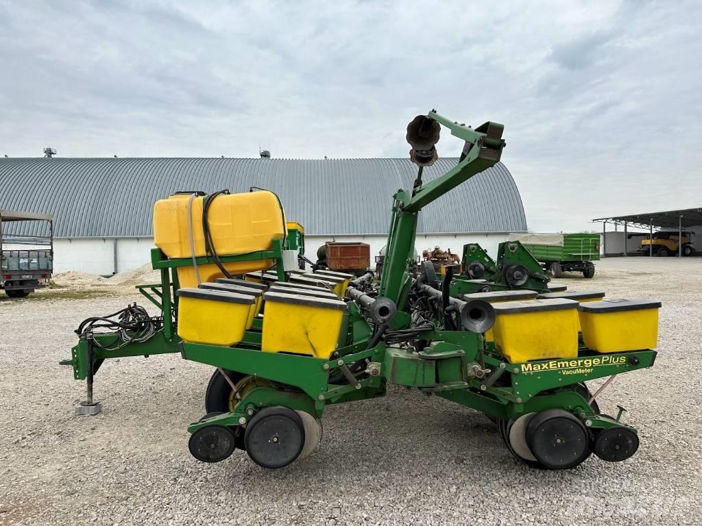 John Deere 1760 种植机