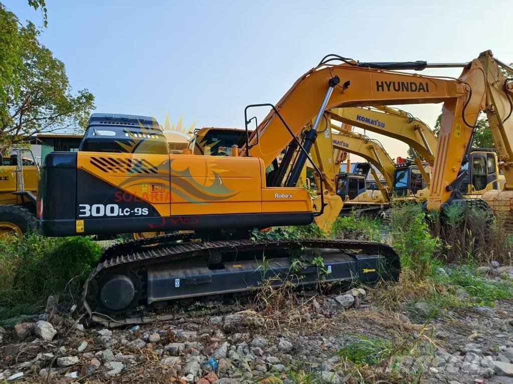 Hyundai R300LC-9S 履带挖掘机