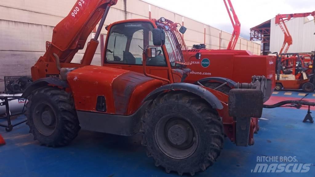 JCB 535-140 伸缩臂叉装车|叉装车