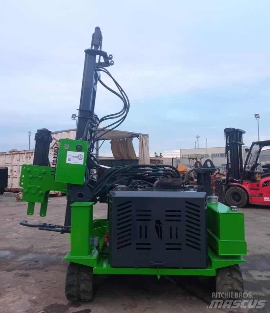 Mazaka MW 1000 振动打桩锤