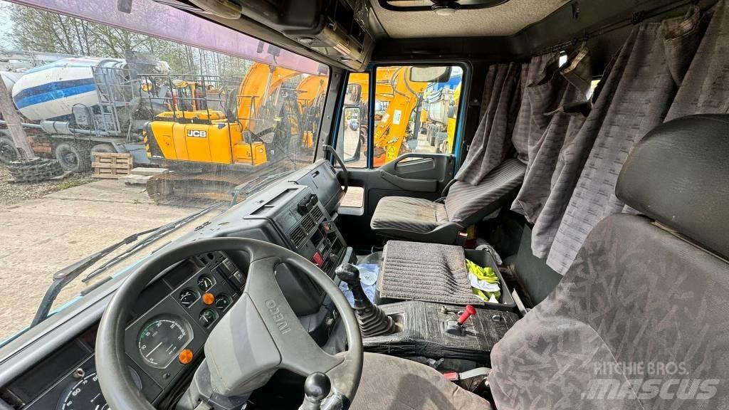 Iveco Magirus 260 自卸式货车