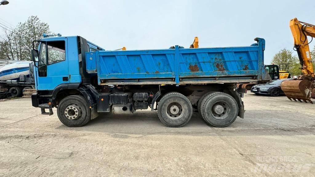 Iveco Magirus 260 自卸式货车