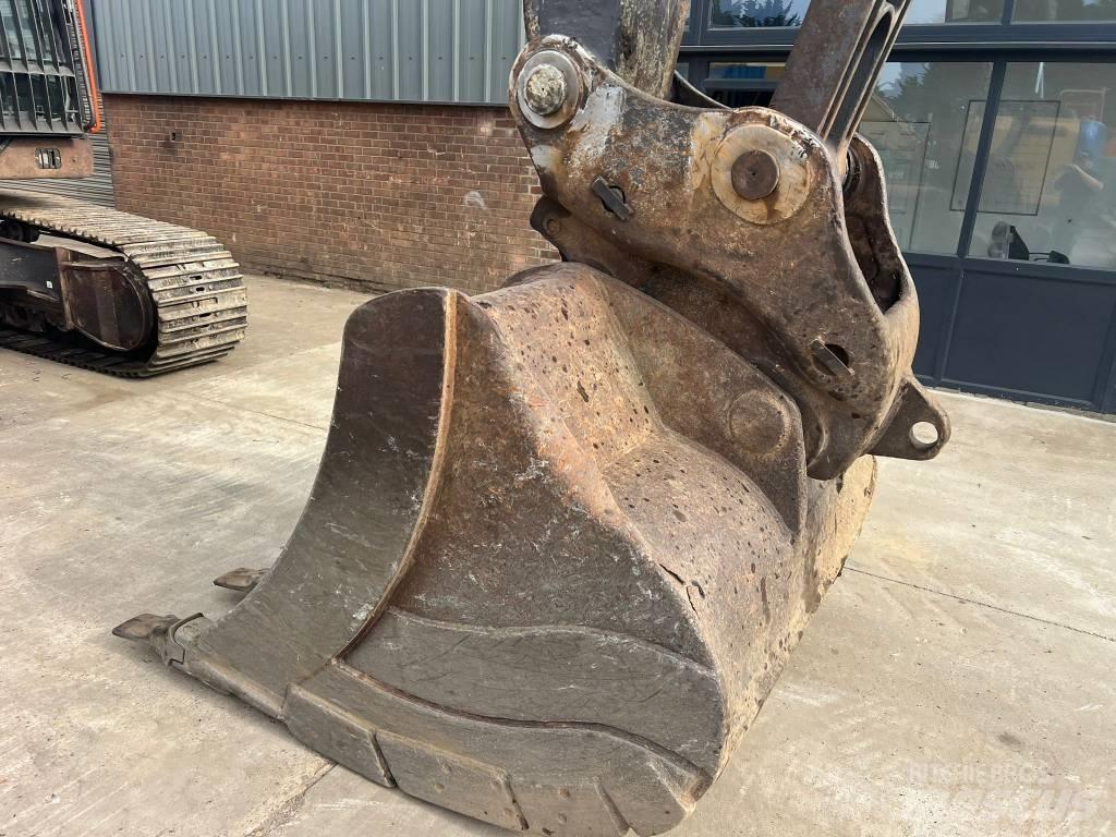 Volvo EC 380 EL 履带挖掘机