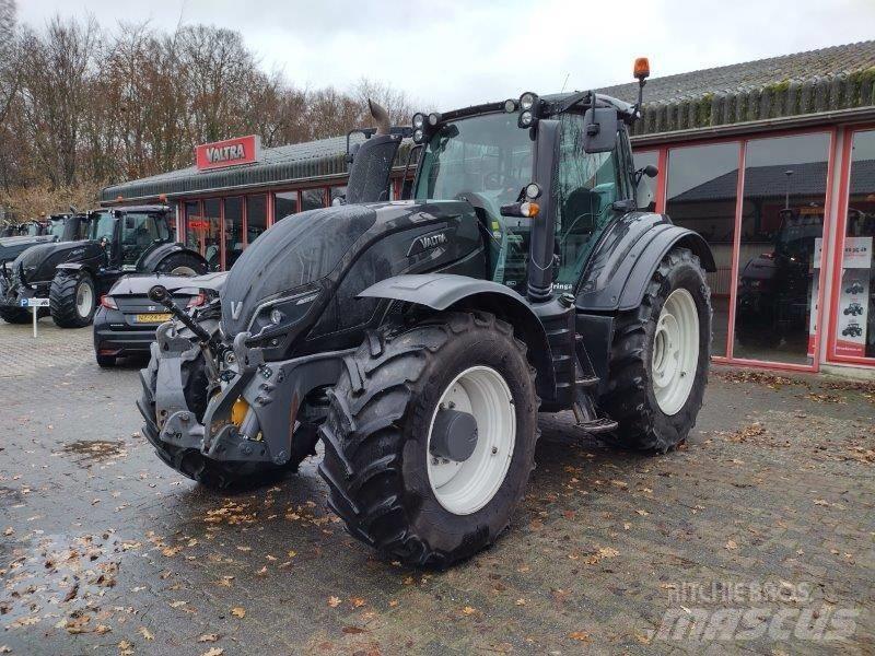 Valtra T 214 D 拖拉机/农用车