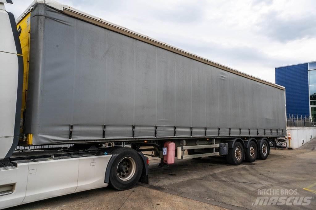 Samro ST39 侧帘半挂车