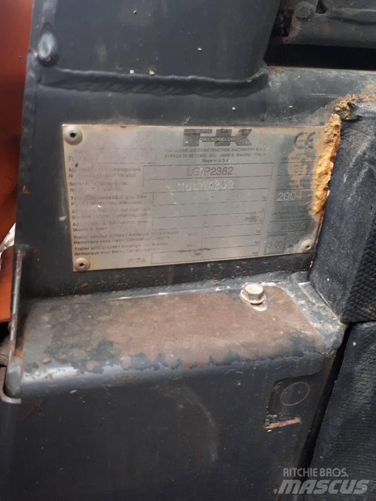 Fiat-Kobelco SL 40 滑移装载机