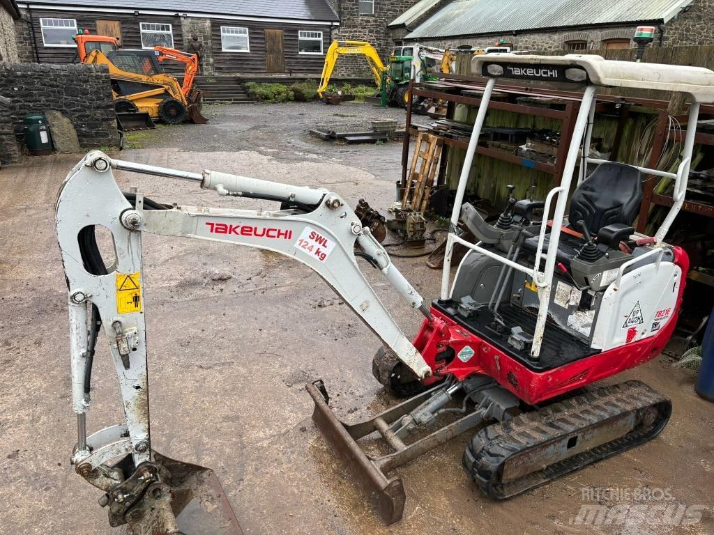 Takeuchi TB 216 小型挖掘机