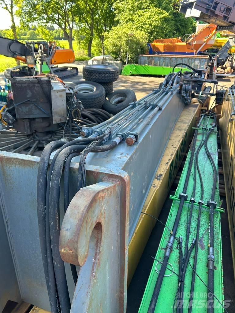 Sennebogen 835 R 工业挖掘机
