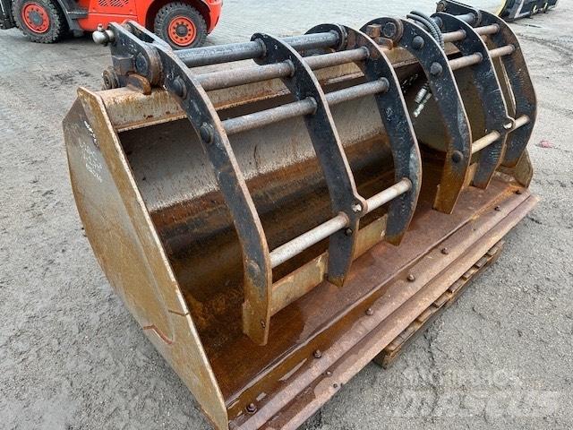 Liebherr ŁYŻKA 伸缩臂叉装车|叉装车