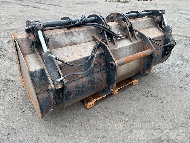 Liebherr ŁYŻKA 伸缩臂叉装车|叉装车