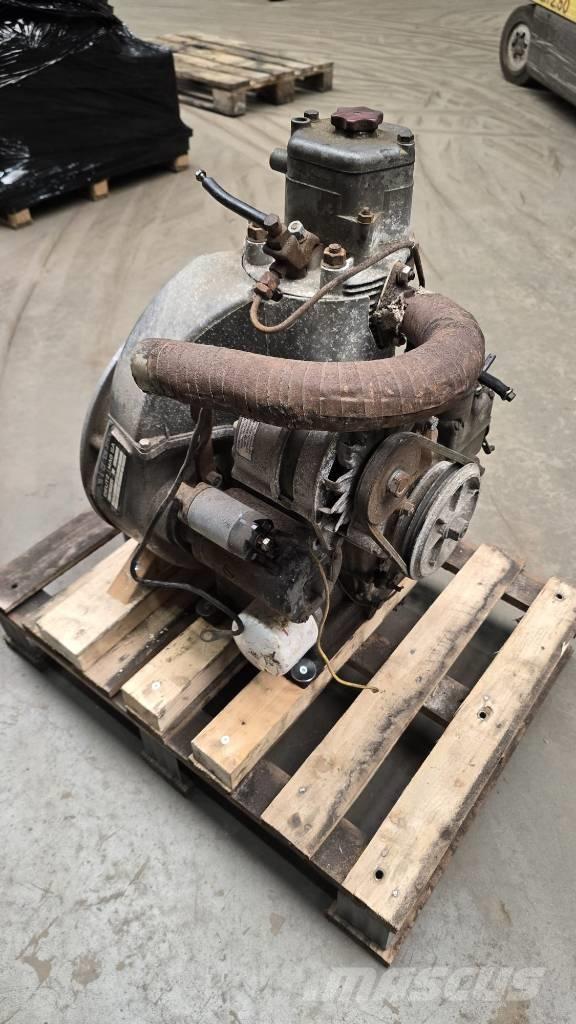 Deutz F1L210D 发动机