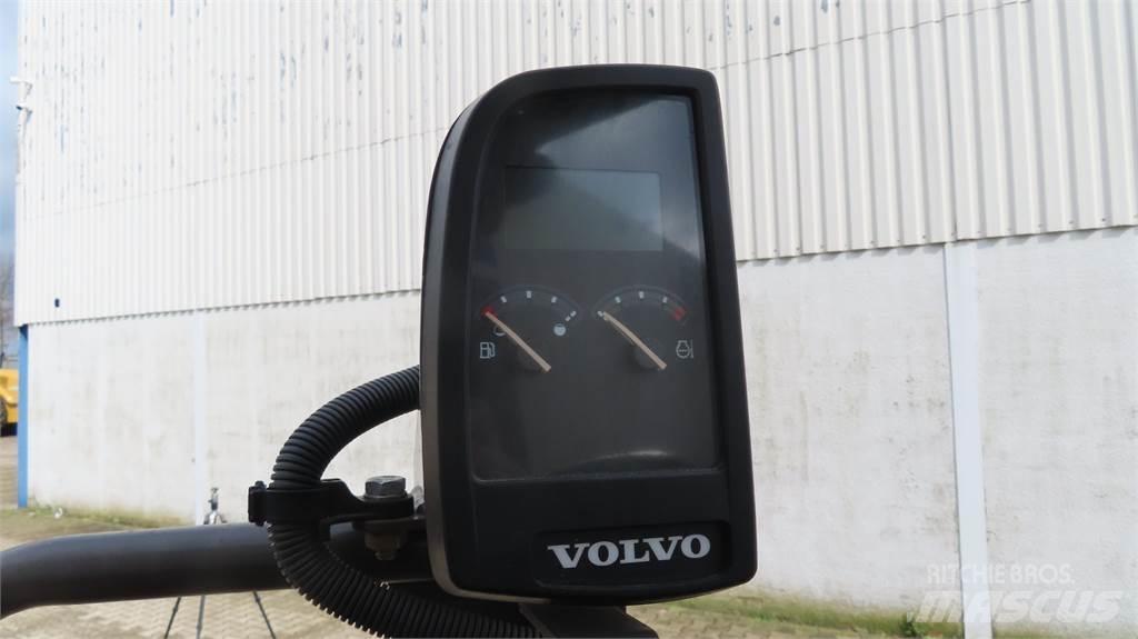 Volvo SD 45 B 单轮压路机