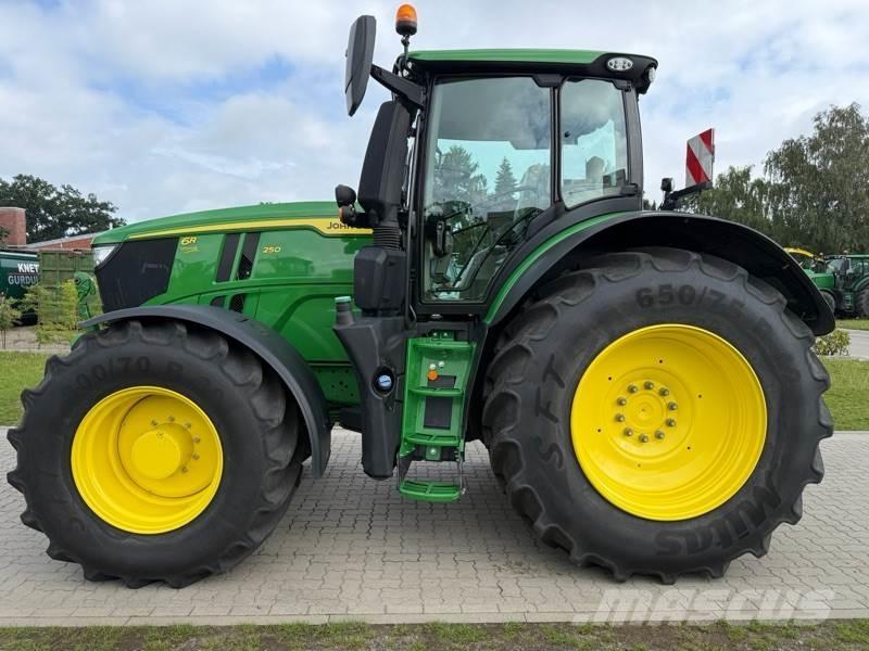 John Deere 6R250 农业机械-其他