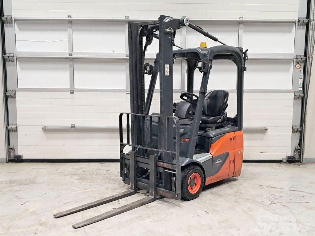 Linde E12-02 电动叉车