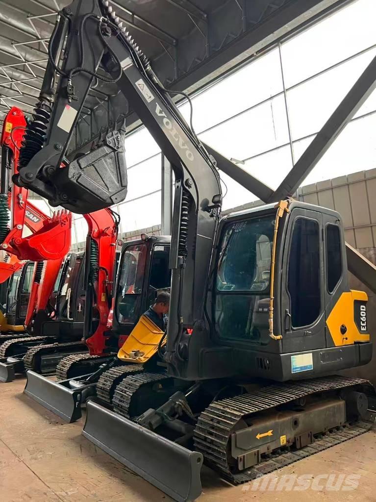 Volvo EC55D 小型挖掘机