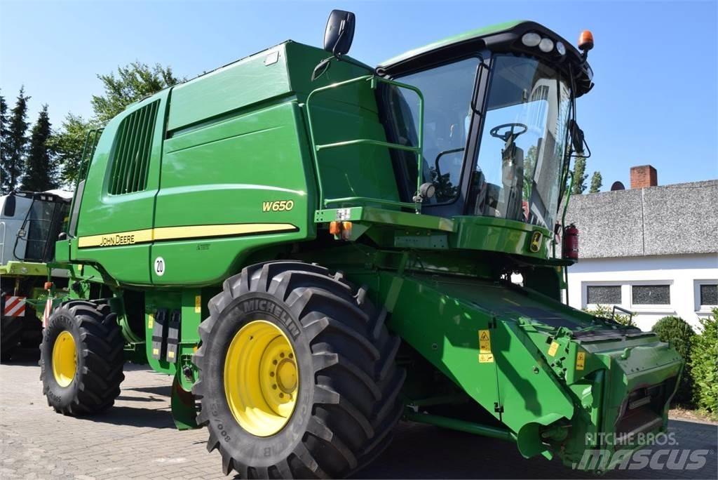 John Deere W 650 联合收割机