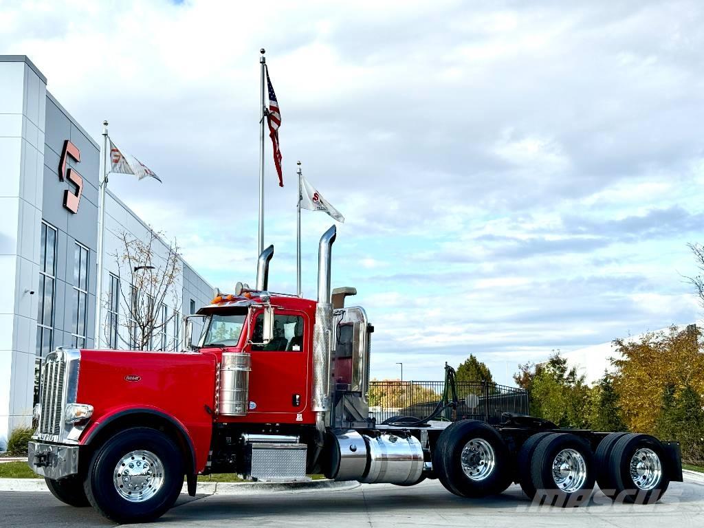 Peterbilt 389 牵引车