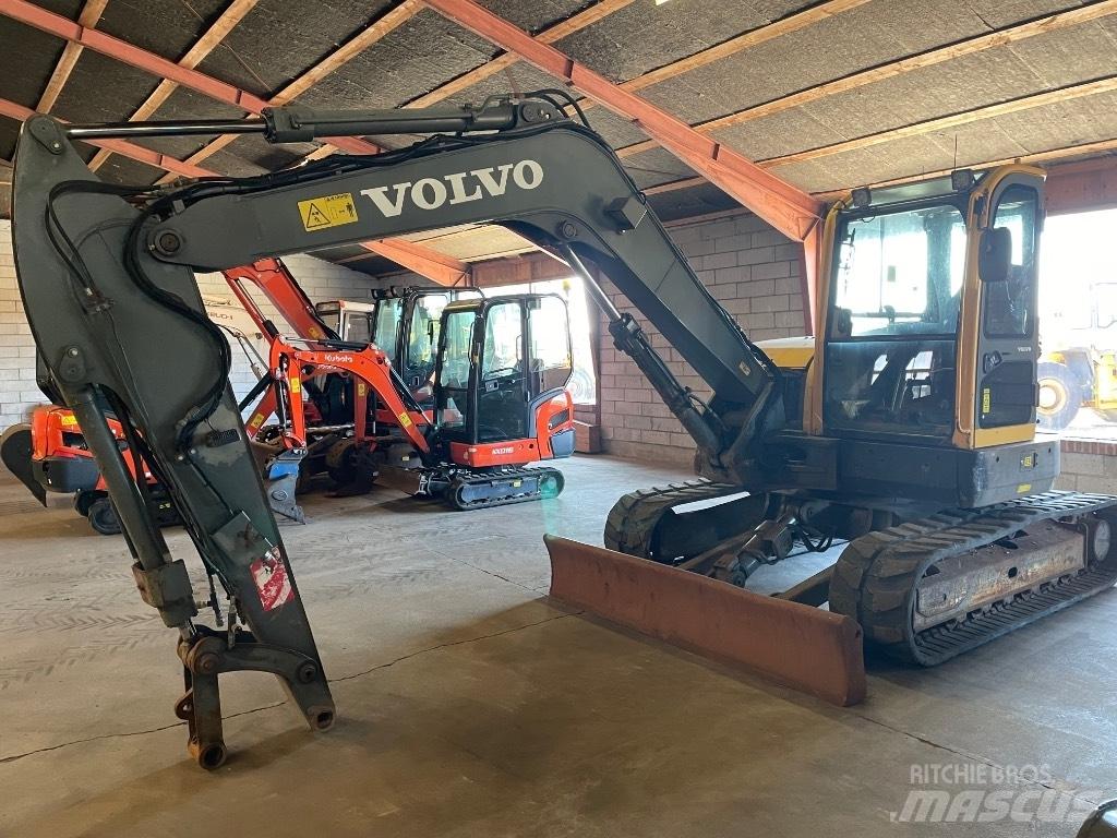 Volvo ECR88 中型挖掘机