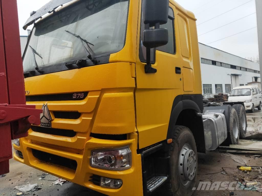 Howo 375 6x4 牵引车