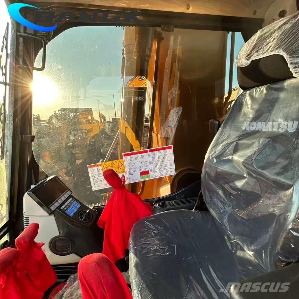 Komatsu PC 240 履带挖掘机