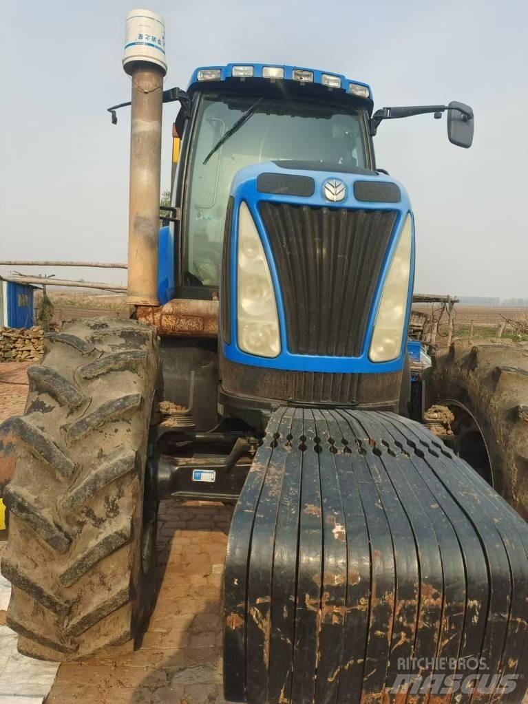 New Holland T8040 拖拉机/农用车