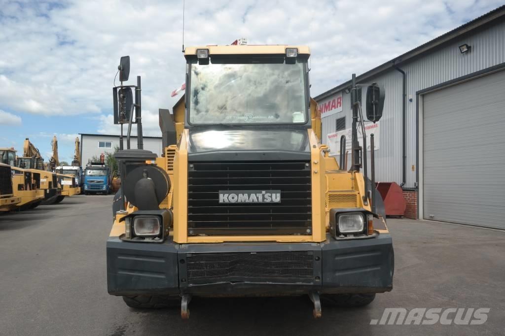 Komatsu HM 300-2 铰接式自卸车