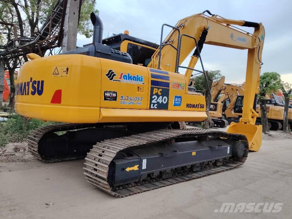 Komatsu PC 240 履带挖掘机