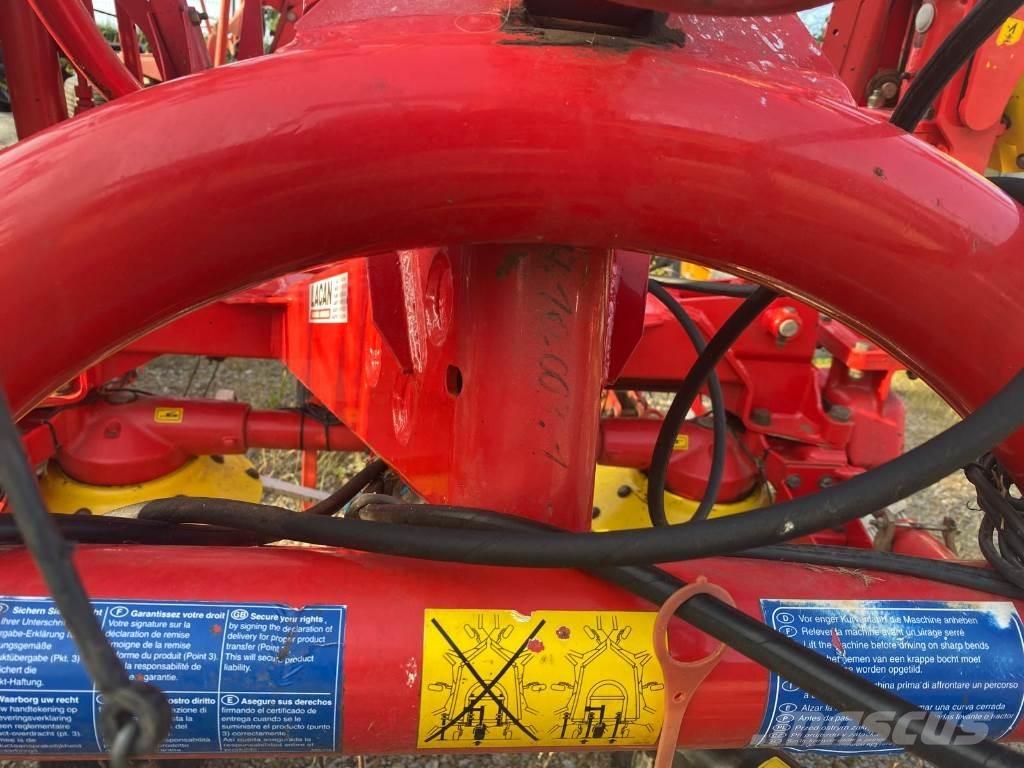 Pöttinger Hit 910N 犁耙和摊草机