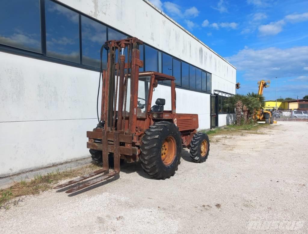 Manitou 4RM30G 柴油叉车