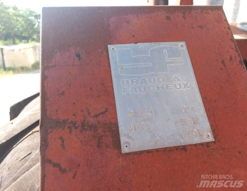 Manitou 4RM30G 柴油叉车