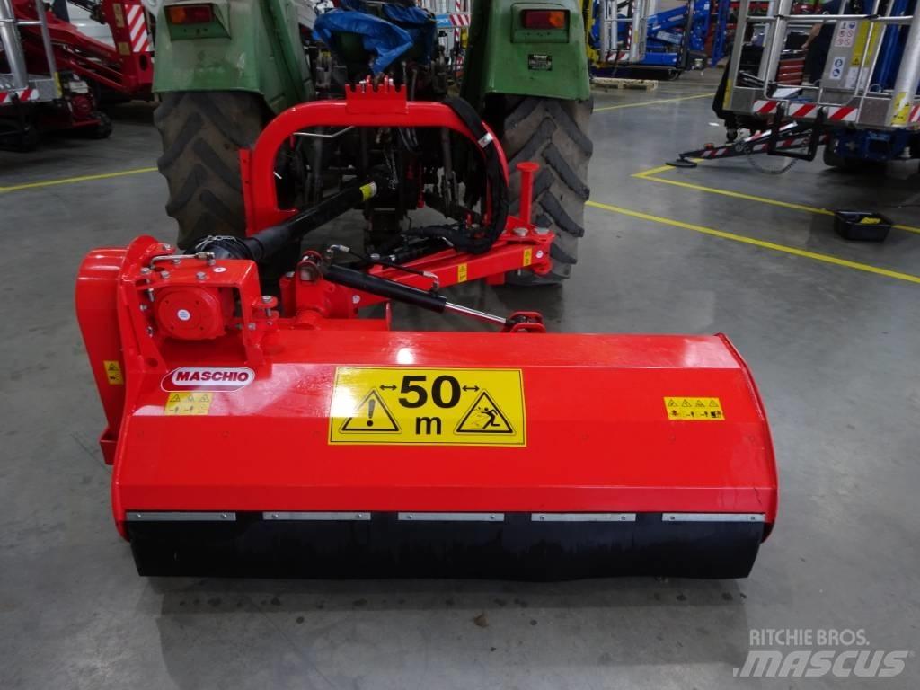 Maschio Giraffa 160 牧场割草机和切顶器