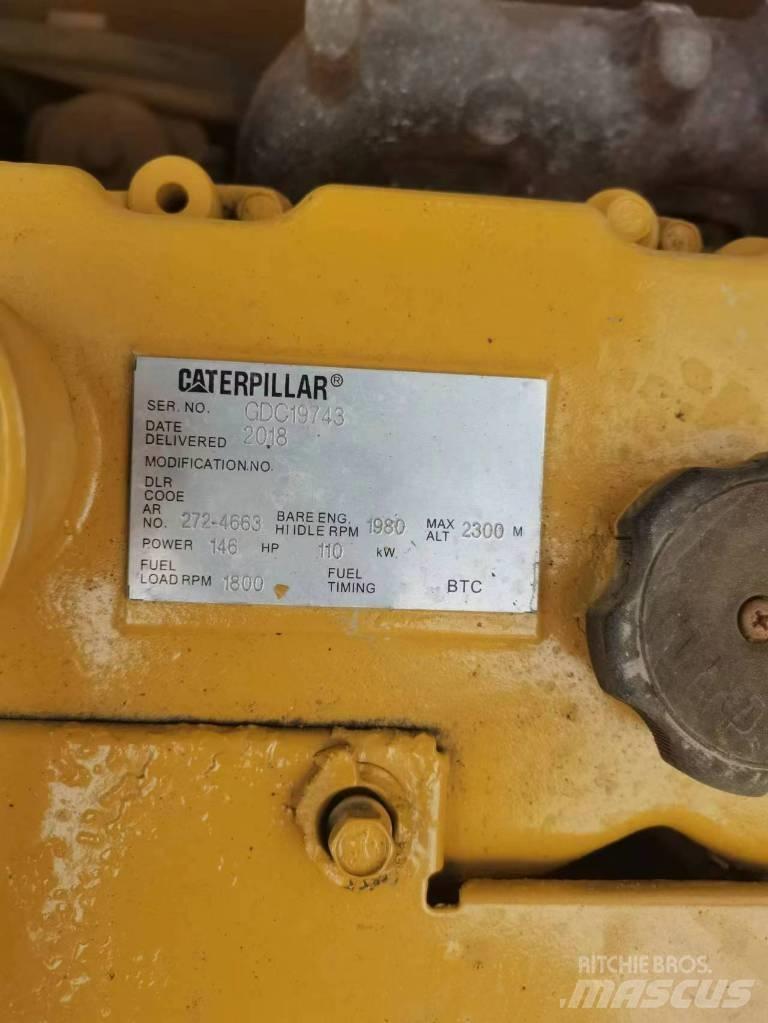 CAT 320 D 履带挖掘机