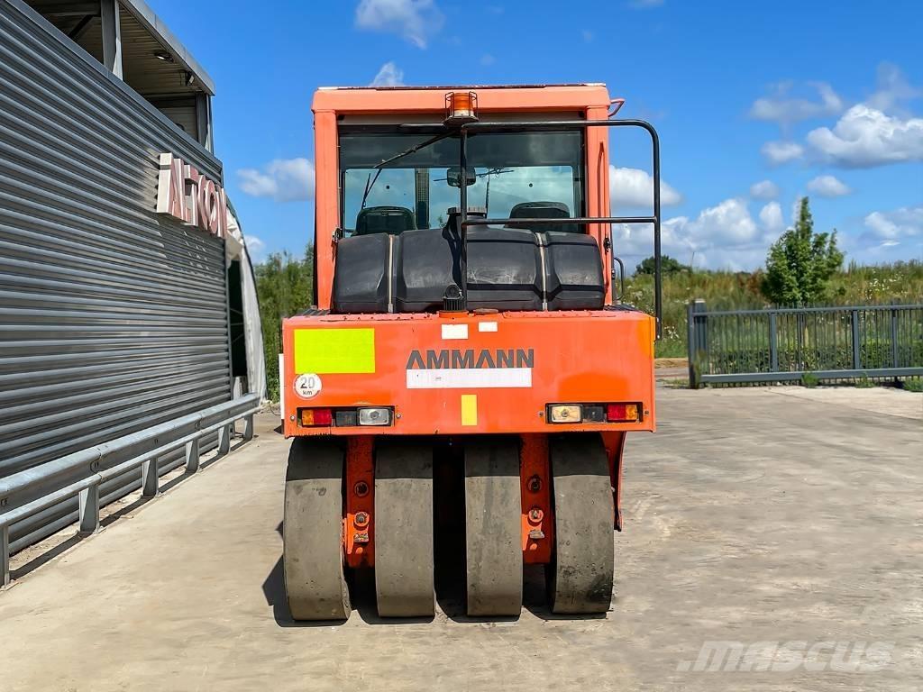 Ammann AP 240 胶轮压路机