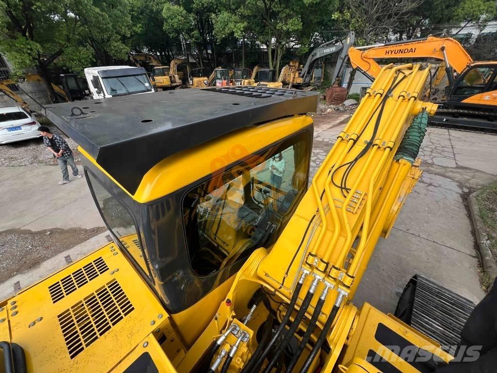 Komatsu PC 220-7 履带挖掘机