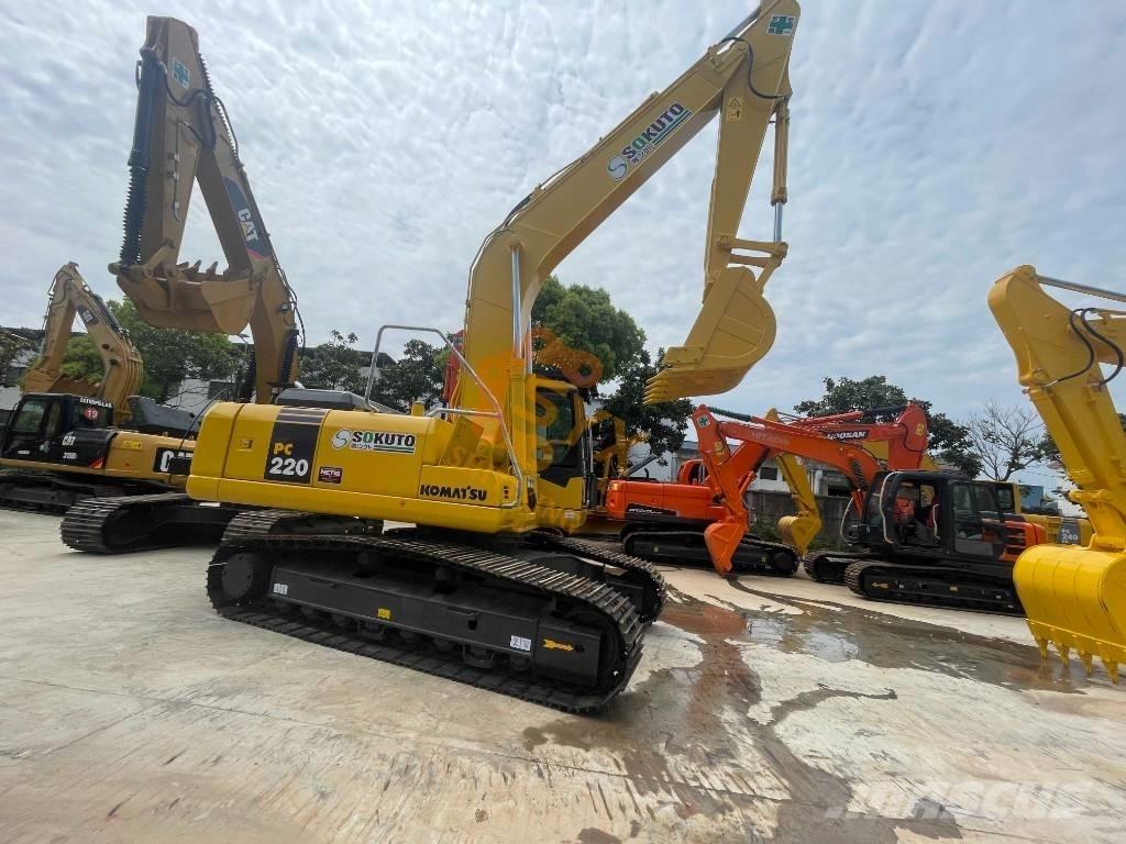 Komatsu PC 220-7 履带挖掘机