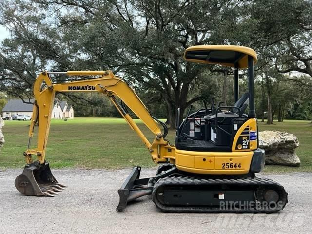 Komatsu PC27MR-2 小型挖掘机