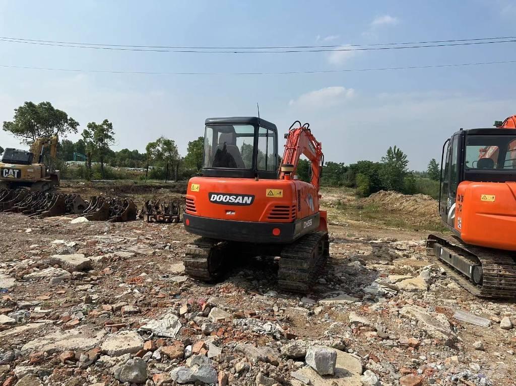 Doosan DH 55 小型挖掘机