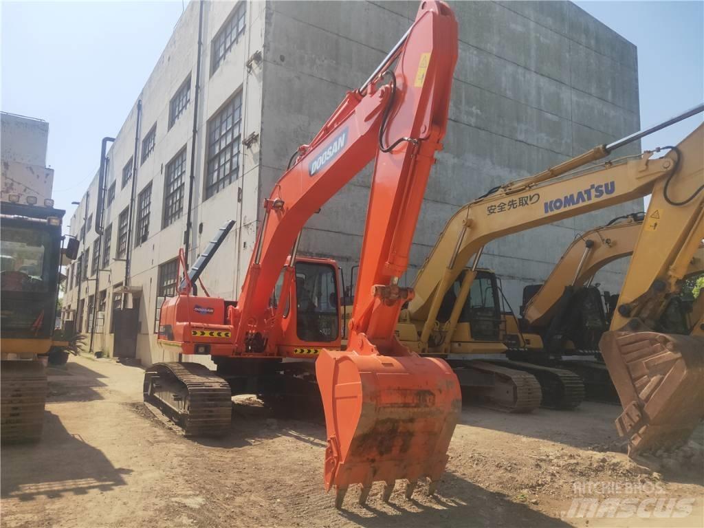 Doosan DH 220 LC-7 履带挖掘机