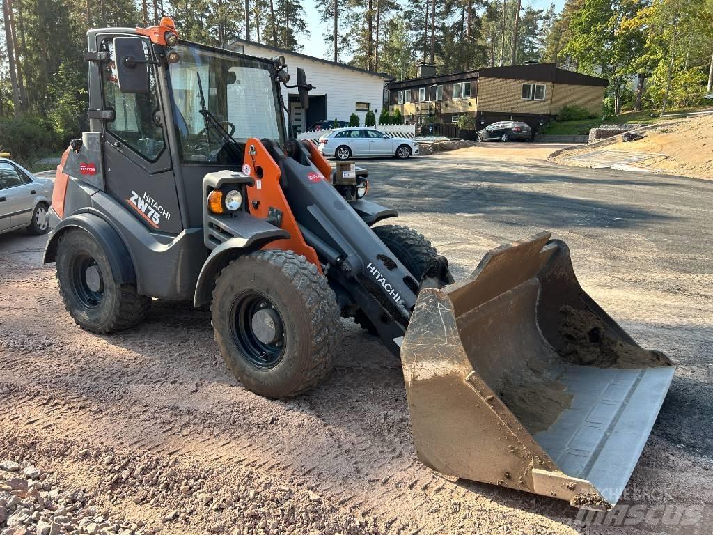 Hitachi ZW 75 轮式装载机