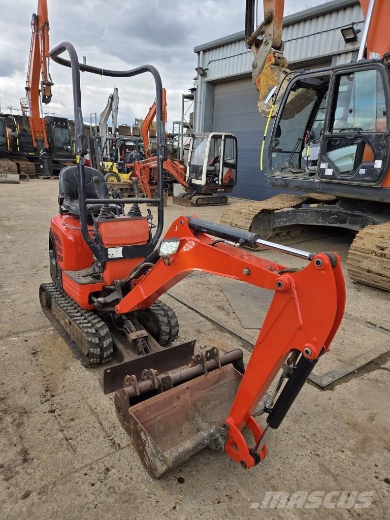 Kubota U 10-3 小型挖掘机