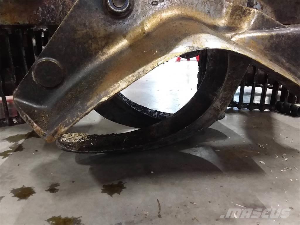 Komatsu S132 收割机机箱