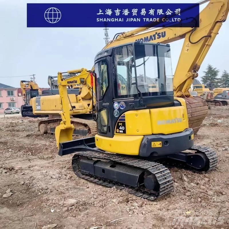 Komatsu PC 40 MR 小型挖掘机