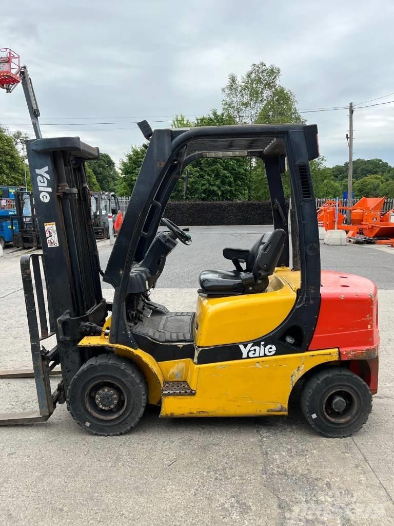 Yale GDP 25 VX 柴油叉车