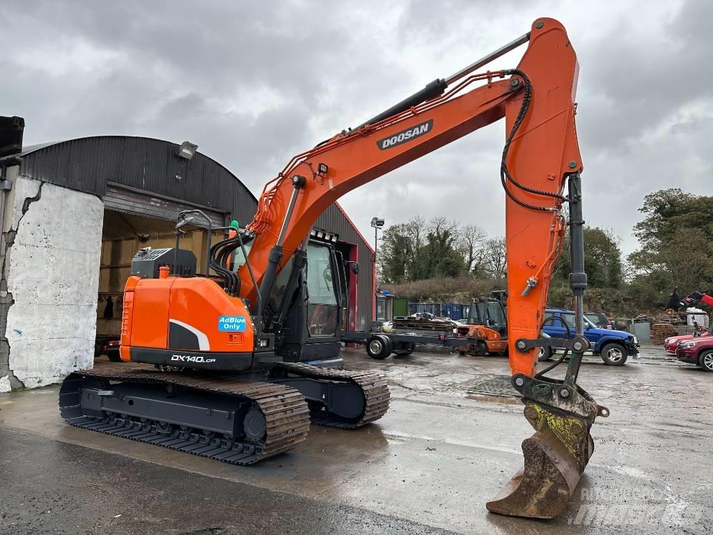 Doosan DX 140 LCR 履带挖掘机