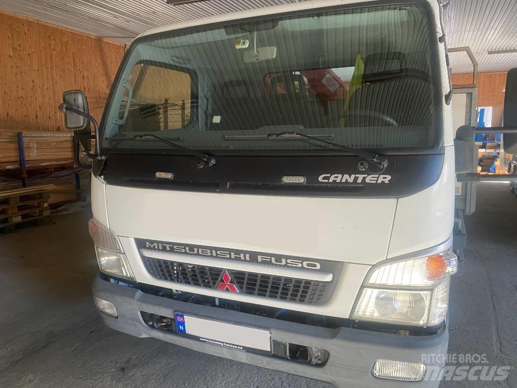 Mitsubishi Canter 起重车