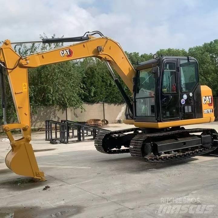 CAT 307E2 履带挖掘机