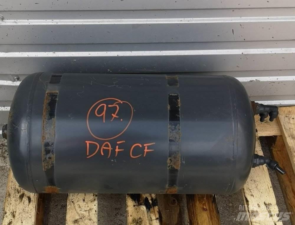 DAF CF VZDUCHOJEM 运输工具-其他